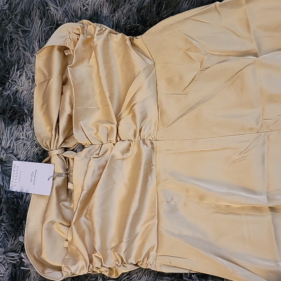 WeWoreWhat The Halter Stretch Charmeuse Satin Midi Dress - Picture 13 of 15